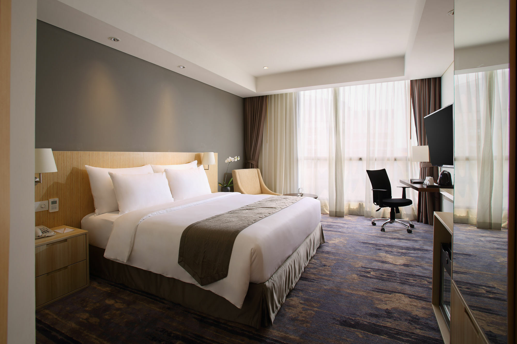 Hotel Grandhika Pemuda Semarang Exterior photo